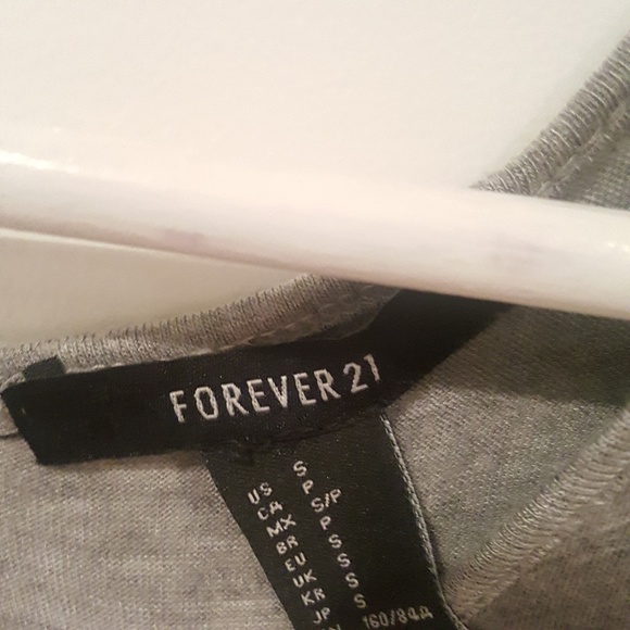 3/4 Sleeve Knit Tee - Picture 5 of 6